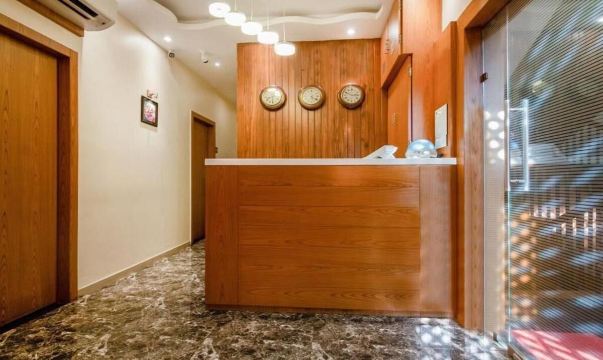 Hotel Volga Plaza Bombaj Zewnętrze zdjęcie