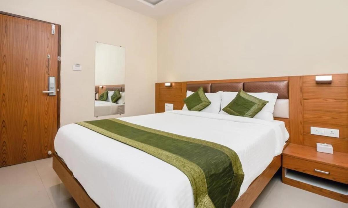 Hotel Volga Plaza Bombaj Zewnętrze zdjęcie